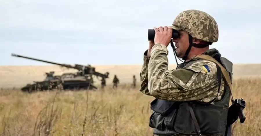 На Донбасі українські війська чотири рази зазнали атак ворога, є поранений