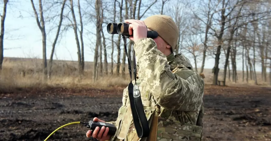 Обстрелы на Донбассе: погиб украинский военный, еще один ранен