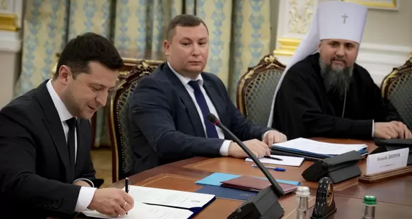 Володимир Зеленський підписав закон про військові капелани