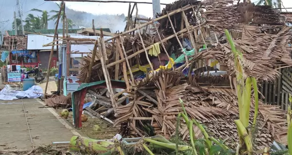  Из-за смертоносного тайфуна Раи на Филиппинах погибли больше двухсот человек