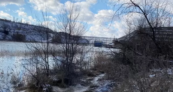 У Кривому Розі забруднена вода з промислового підприємства потрапила у трубопровід