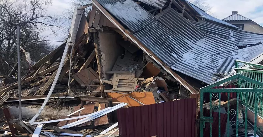 На Львівщині вибухнув житловий будинок, п'ятьох мешканців забрали до лікарні