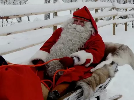 Санта-Клаус вже над Болгарією, за кілька годин буде в Україні