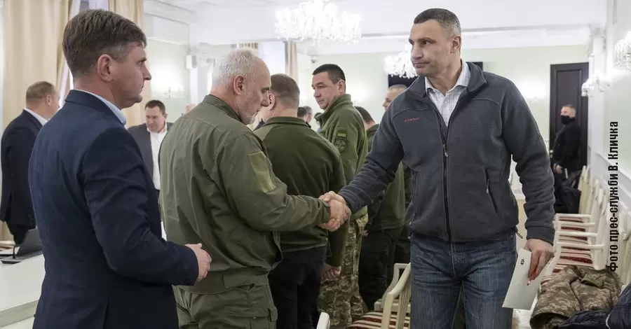 Киев создает штаб территориальной обороны из-за угрозы российского вторжения 