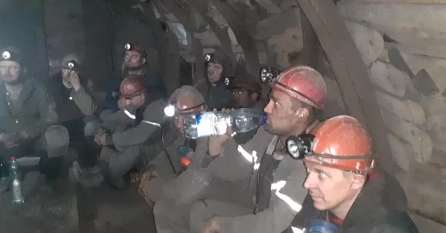 СМИ: нардепа Волынца подозревают в организации шахтерских забастовок в интересах олигархов