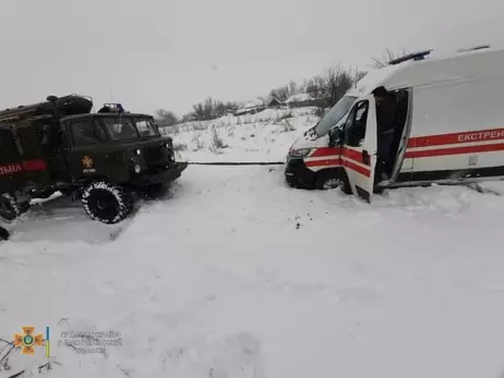 Днепр, Николаев и Одесса парализованы из-за мощных снегопадов
