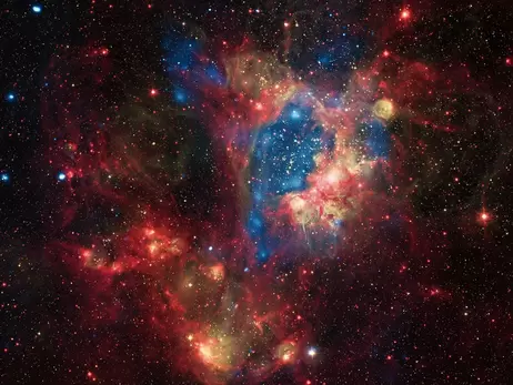 Телескоп НАСА сфотографував галактичну різнобарвну туманність у сузір'ї Золота Риба