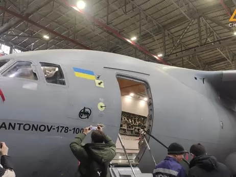 В Киеве представили военно-транспортный самолет нового поколения Ан-178