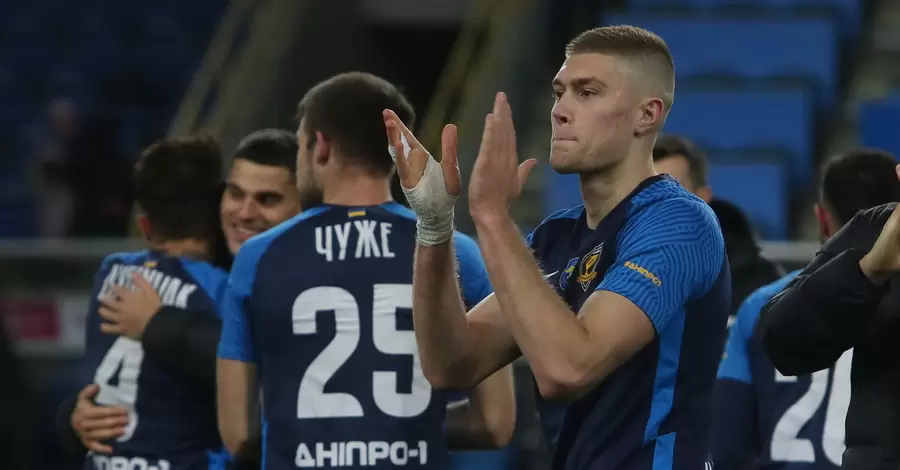Найкращим футболістом року в Україні вперше став гравець 