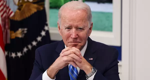 В США работник супермаркета хотел убить Байдена, Обаму и Цукерберга