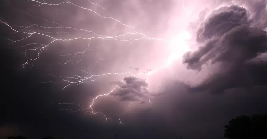 В Укргидрометцентре предупредили об опасных метеорологических явлениях