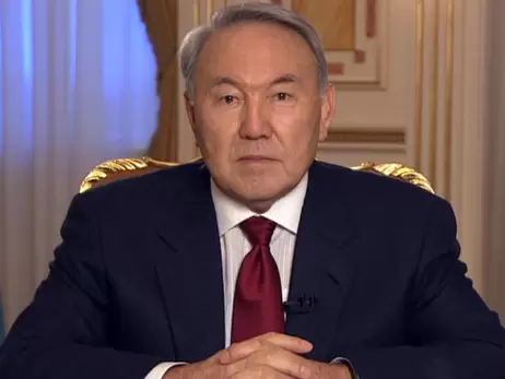Назарбаєв пішов у відставку з довічної посади - голови Ради безпеки Казахстану. Його змінив Токаєв і обіцяє діяти жорстко