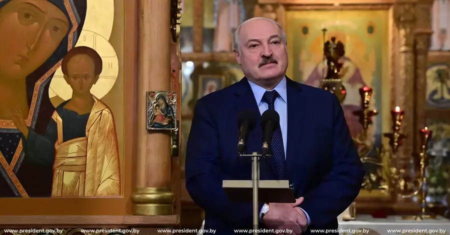 Лукашенко заявив про намір повернути Україну до 