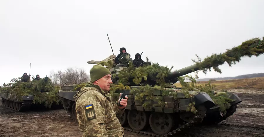 На Рождество на Донбассе трижды стреляли, один раз - из тяжелого вооружения