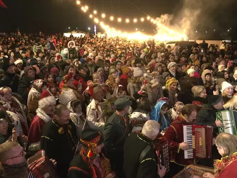 Рождественский рекорд: на Франковщине колядку одновременно пели четыре с половиной тысячи человек