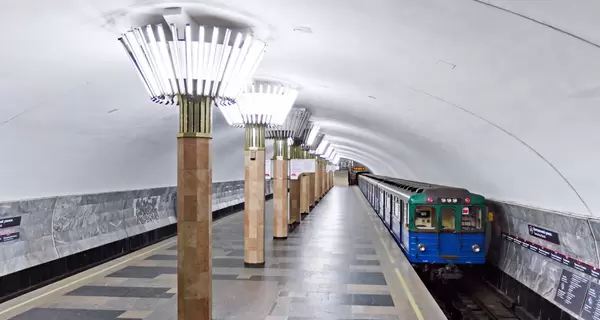 У харківському метро кілька станцій запрацювали на півтори години пізніше через підтоплення