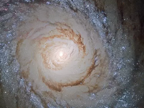 У НАСА показали знімки спіральної галактики у сузір'ї Гончі Пси