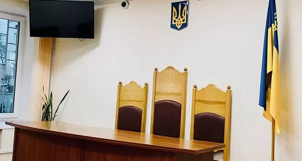 ЗМІ: підозрюваного у крадіжці 120 тисяч доларів із львівського суду затримали на виході з казино