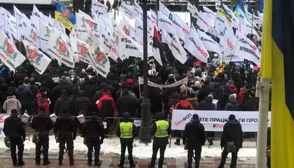 Под Верховной Радой проходит митинг ФОПов