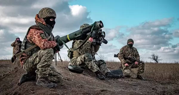 На Донбасі зафіксували п'ять обстрілів, поранили двох військових