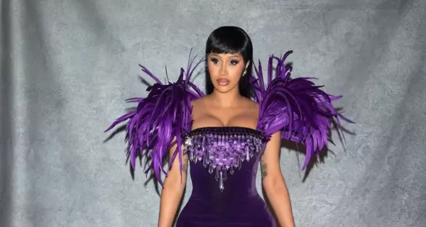 Cardi B відсудила 4 мільйони доларів у блогерки, через яку хотіла накласти на себе руки