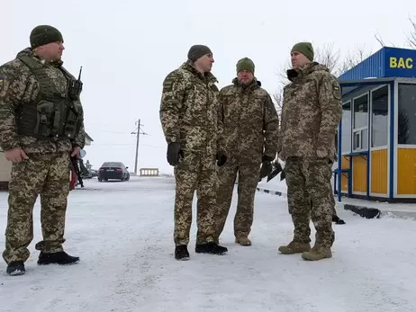 Губернатор Харькова побывал на границе с Россией: Нестандартных действий с той стороны нет