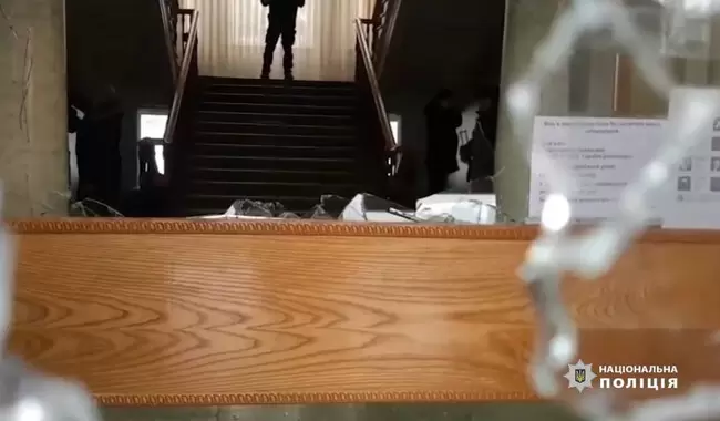 Сім'ї жертв масового розстрілу на 