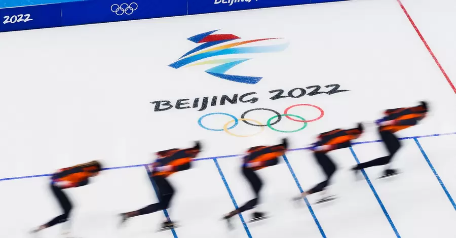 МОК прокоментував заборону українським спортсменам стояти поряд із росіянами на Олімпіаді в Пекіні