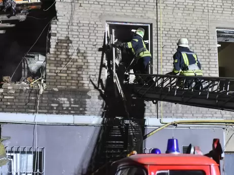 Спасатели завершили работу на месте взрыва в Запорожье, жильцам оказывают помощь