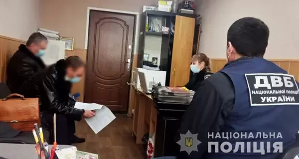 У чотирьох регіонах України викрили групи наркодилерів