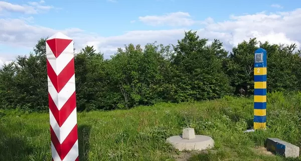 У Польщі готуються прийняти до мільйона українських біженців у разі вторгнення РФ