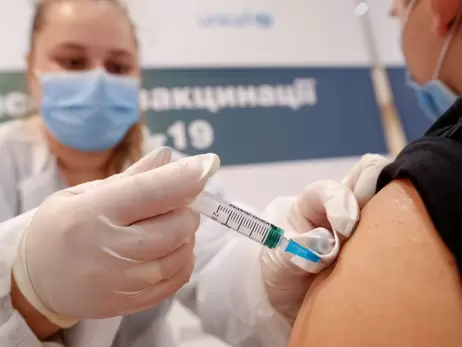 В “Дии” появились COVID-сертификаты о бустерной вакцинации