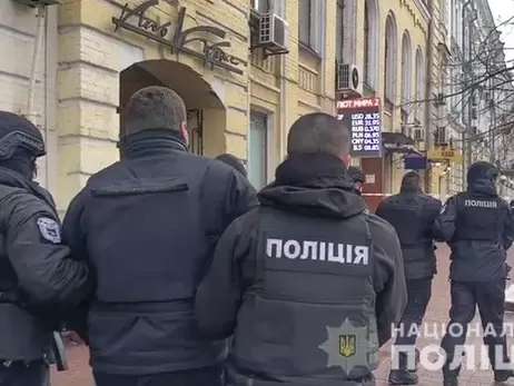 Полиция задержала 14 человек из-за стрельбы в Киеве, в которой пострадал националист Середюк