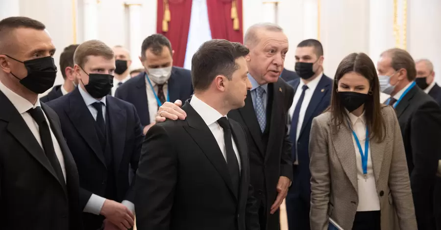 Зеленский сдавал тест перед встречей с Эрдоганом, узнав о коронавирусе у Андрея Ермака