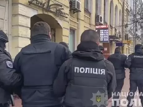 Трем участникам драки, в которой пострадал националист Середюк, вручили подозрение