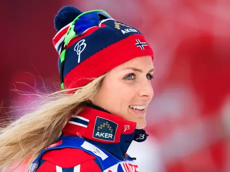 Пекин-2022. Первую золотую медаль Олимпиады забирает норвежская лыжница Тереза Йохауг 