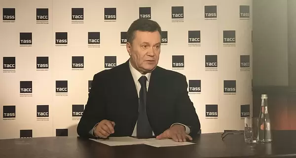 ГБР вызвало Януковича для получения очередного подозрения через газету 