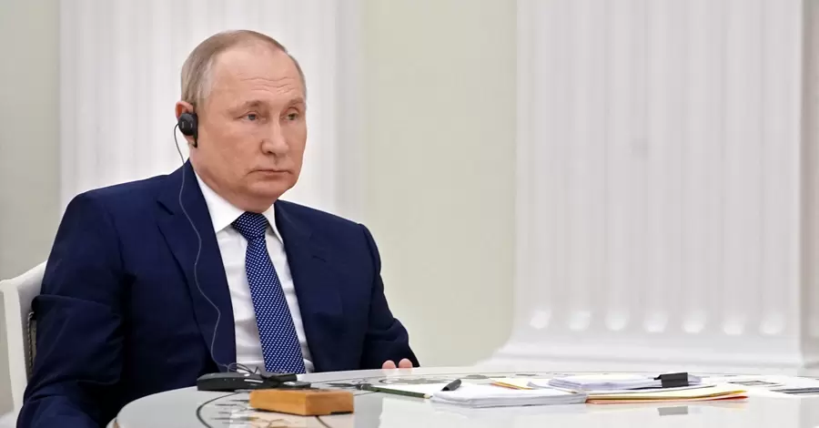 Путін запропонував Порошенко політичний притулок у Росії