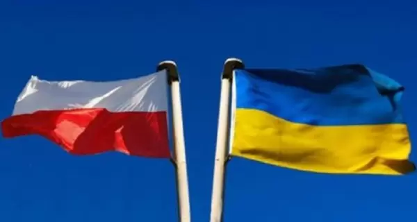 Власти Польши одобрили передачу Украине военной техники