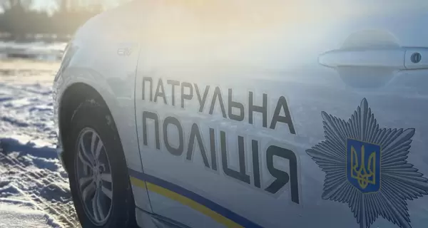 У Борисполі водій без прав в'їхав у п'ять авто та обматерив патрульних