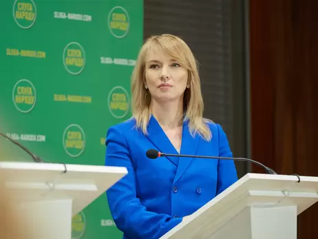 Елена Шуляк заявила, что «Слуга народа» отзывает 61 местного депутата