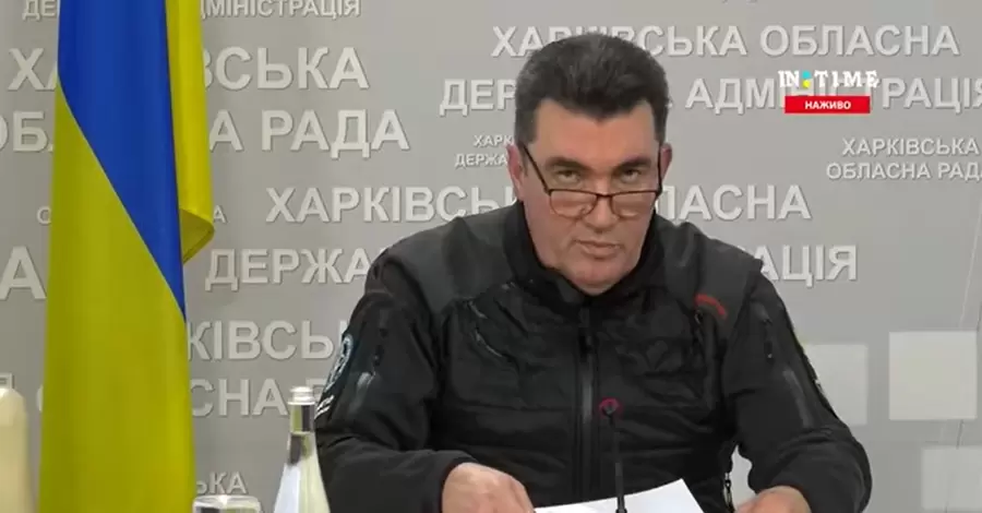 Секретар РНБО спростував інформацію про евакуацію секретних документів із Києва