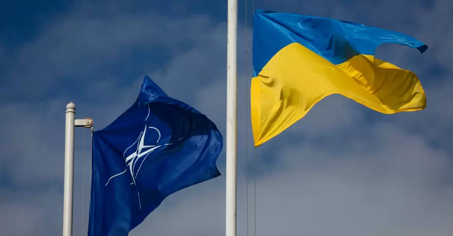 Украина обратилась к НАТО за помощью на случай чрезвычайных ситуаций