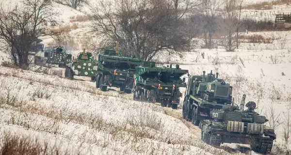 В НАТО не видят отвода Россией части войск от границ Украины, но призвали Москву 