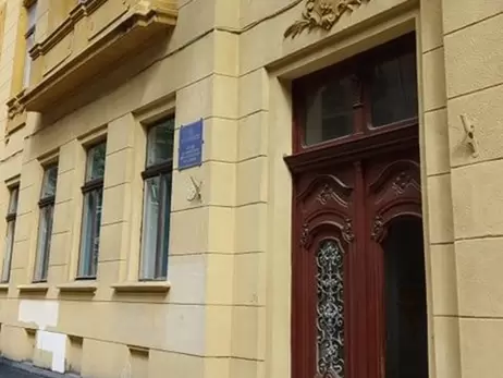 У Львові школярка звинуватила вчителя у домаганнях, поліція відкрила кримінальне провадження
