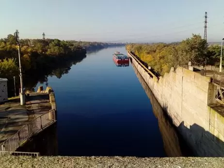 «Велике будівництво» Зеленського капітально оновить річкові шлюзи Дніпра