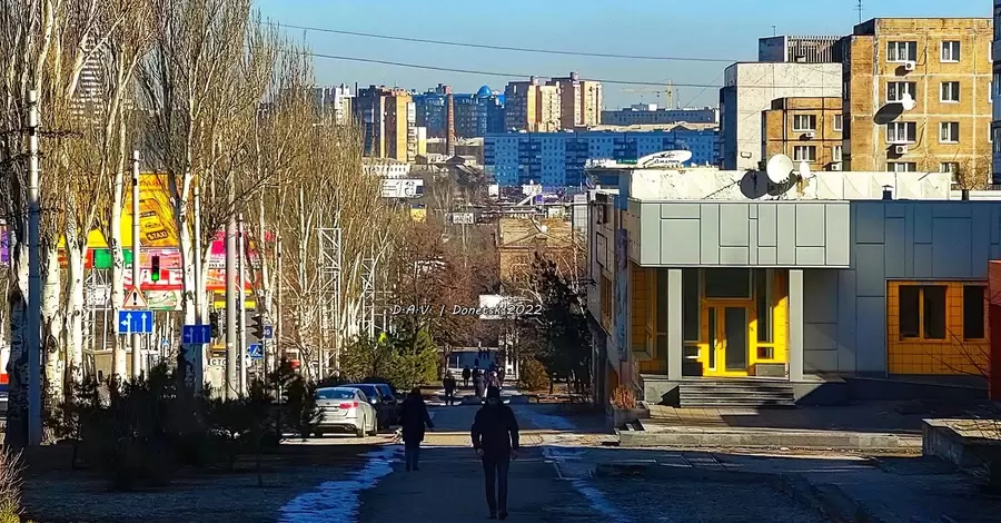 Донецк и Луганск объявили эвакуацию: жители между паникой и недоумением