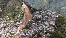 Оползни и наводнения в бразильском Петрополисе