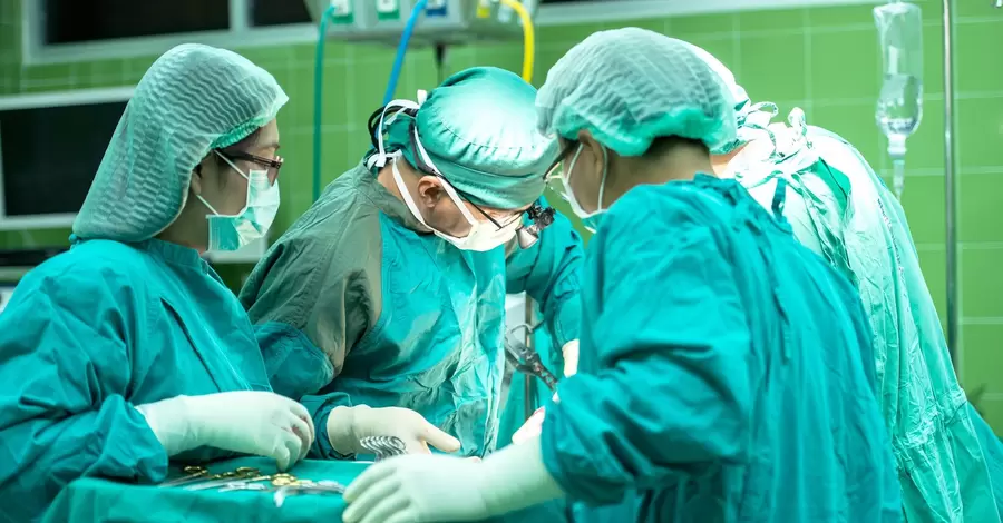  В Днепре врачи провели сложнейшую операцию девушке, пострадавшей в ДТП