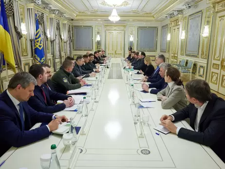 Встреча фракций с президентом: Рада введет санкции против Госдумы и на время забудет о распрях